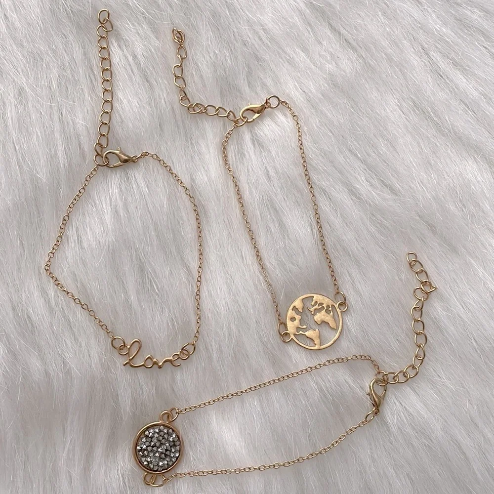 3 Bracelets gold tone - Picture 1 of 4